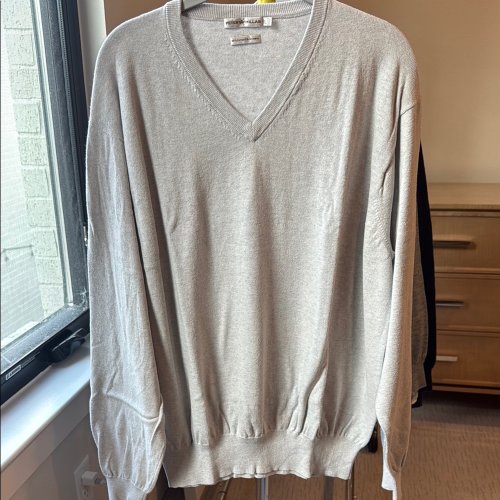 Peter Millar Gray V-Neck Sweater Soft Knit Classic